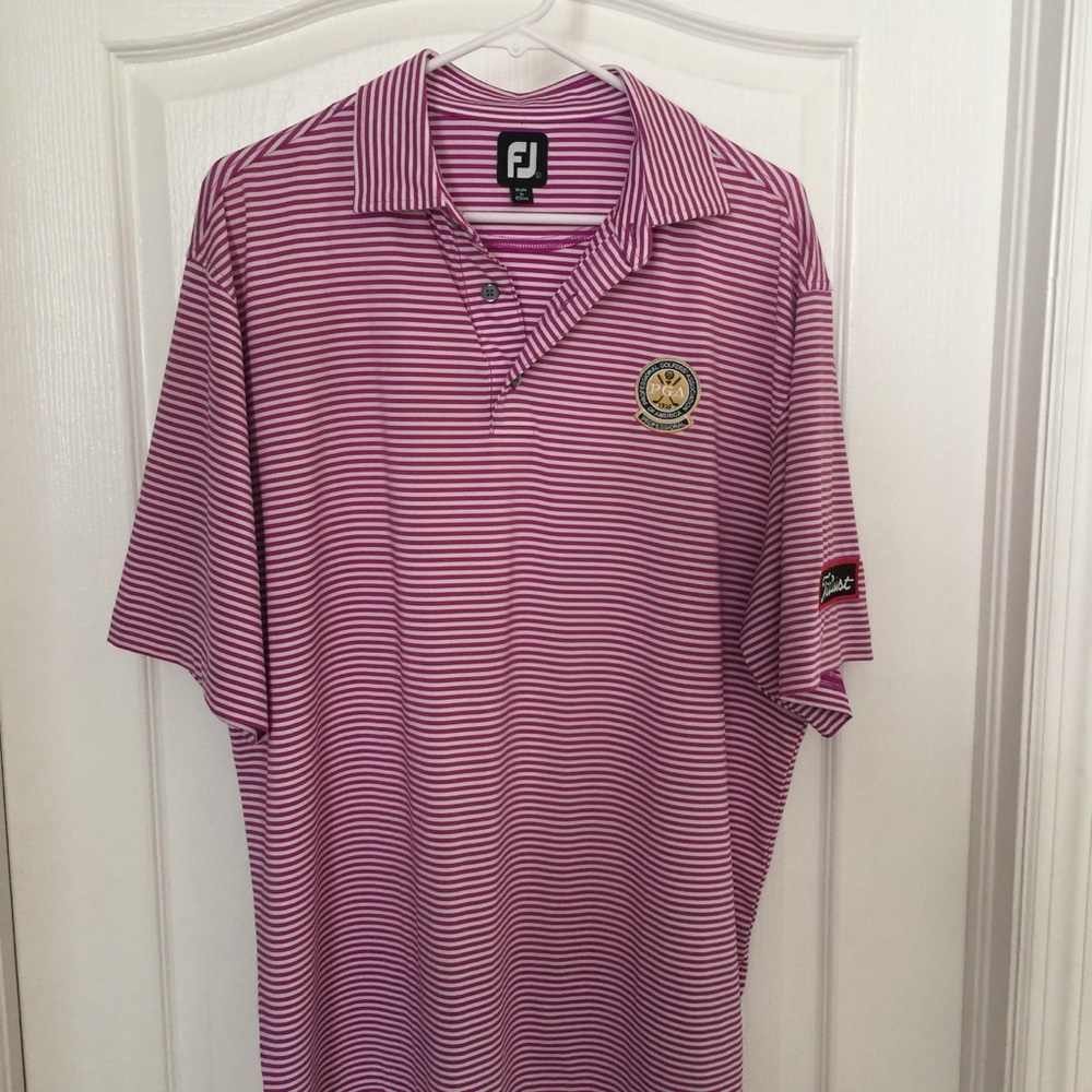 Men’s golf shirt by FootJoy PGA and Titleist logo.